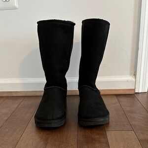 Women's Black Ugg boots